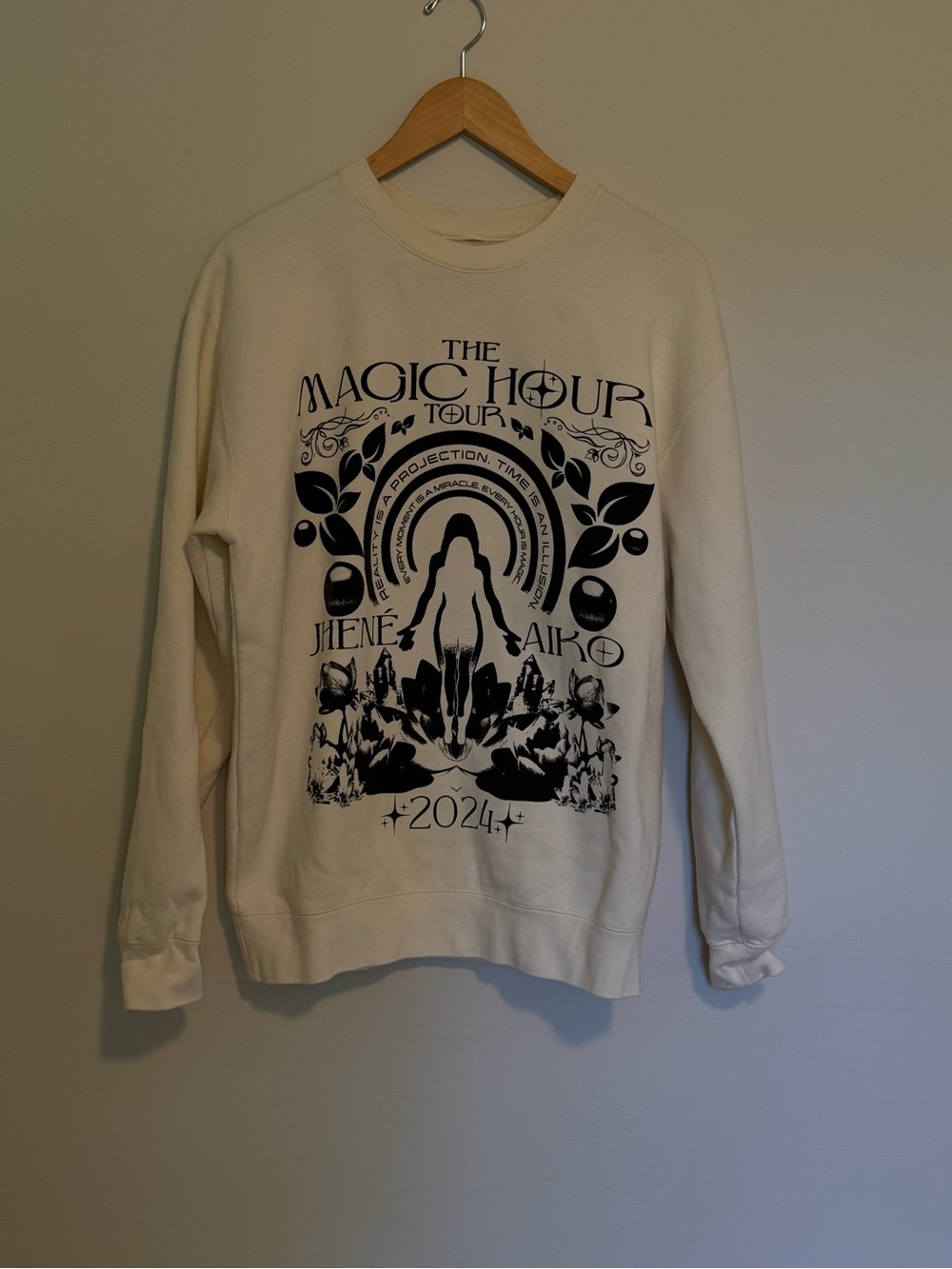 Jhene Aiko The Magic Hour Tour 2024 Merch Sweatshirt Long Sleeve Size Medium